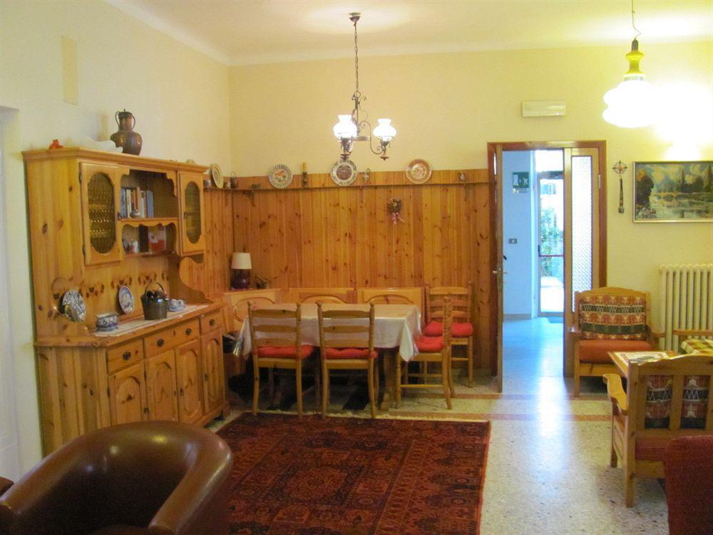 Albergo Moretti セニガッリア エクステリア 写真